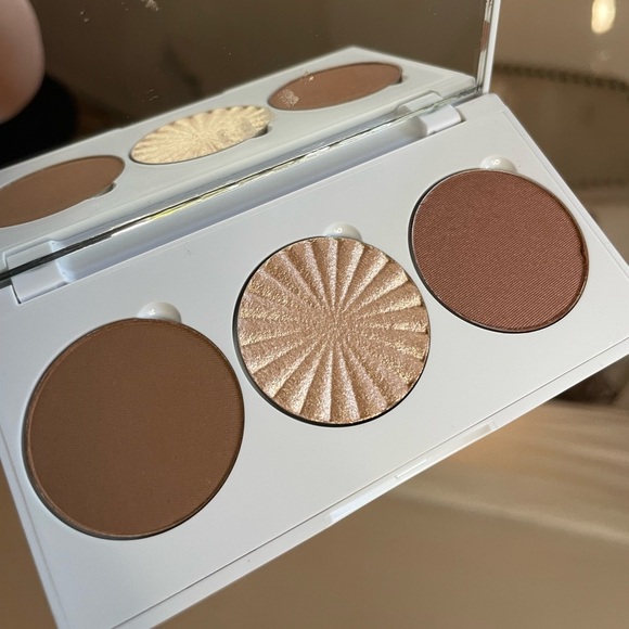 OFRA cosmetics MIDI palette Face it-Medium - Picture 1 of 3